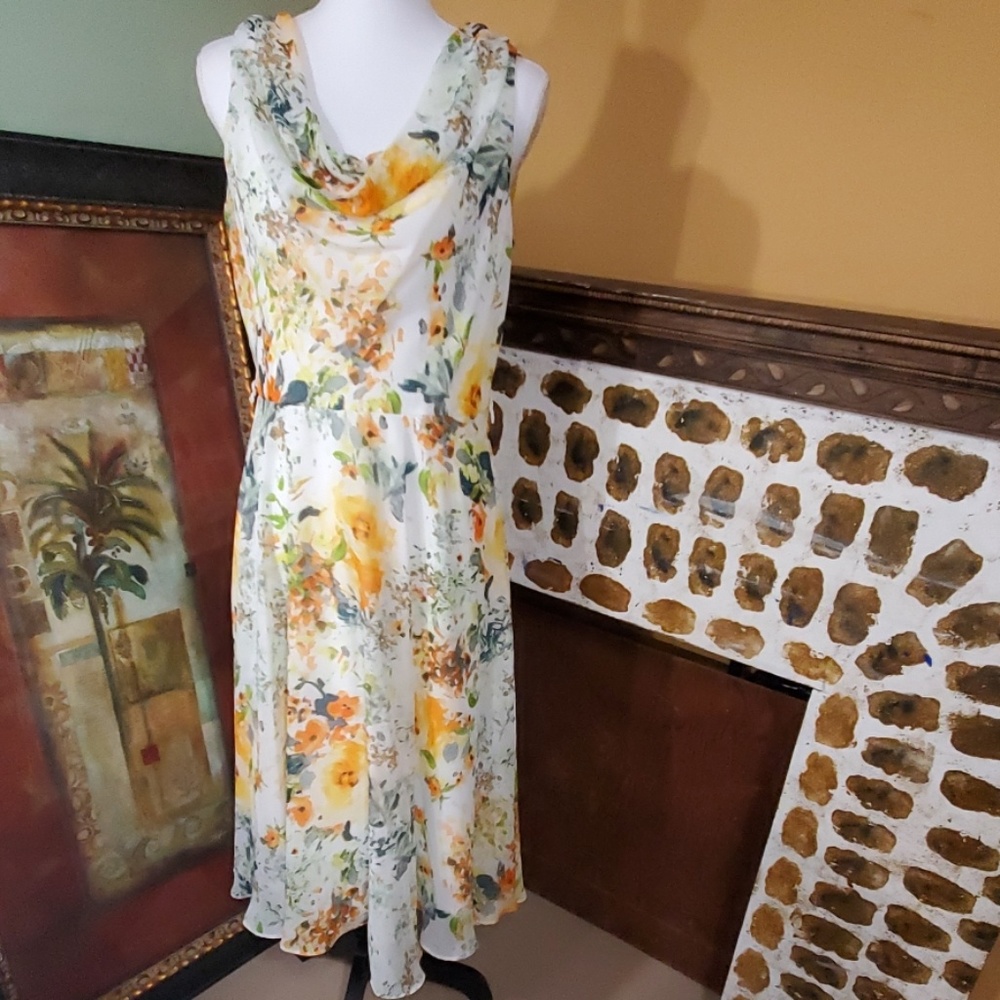 Floral dress